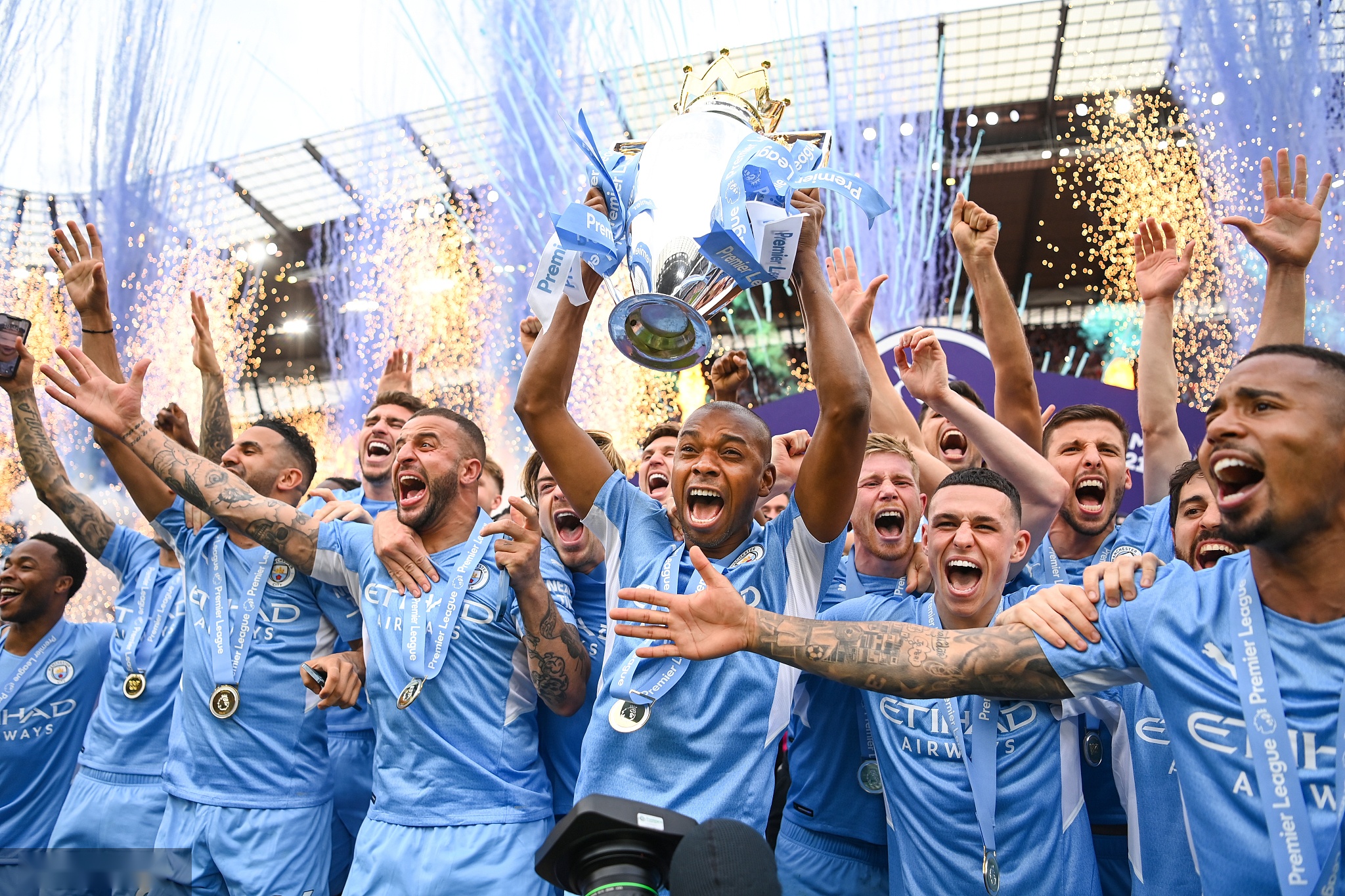 发展的人提 发展的人提