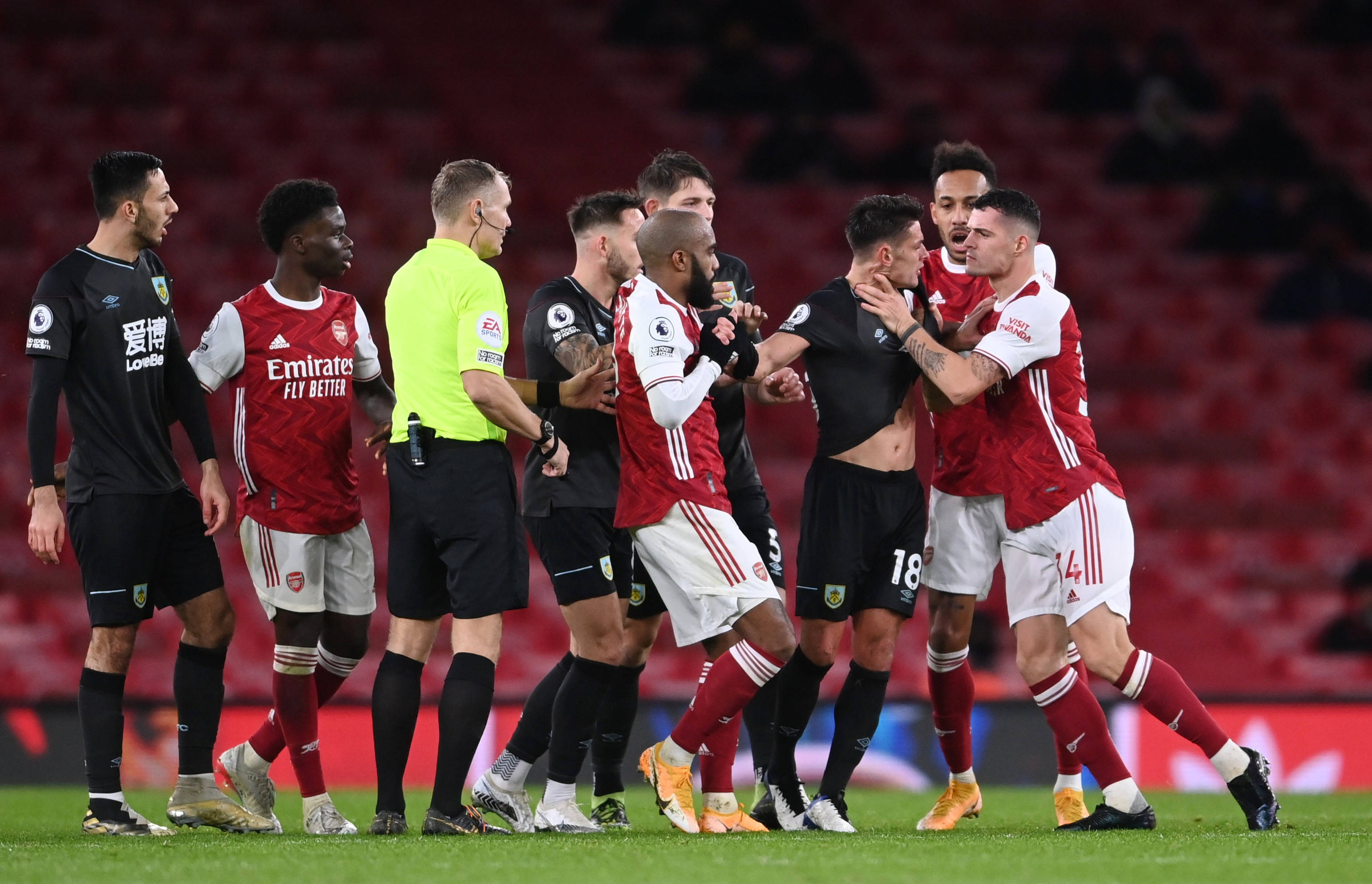 跑位攻破了 跑位攻破了